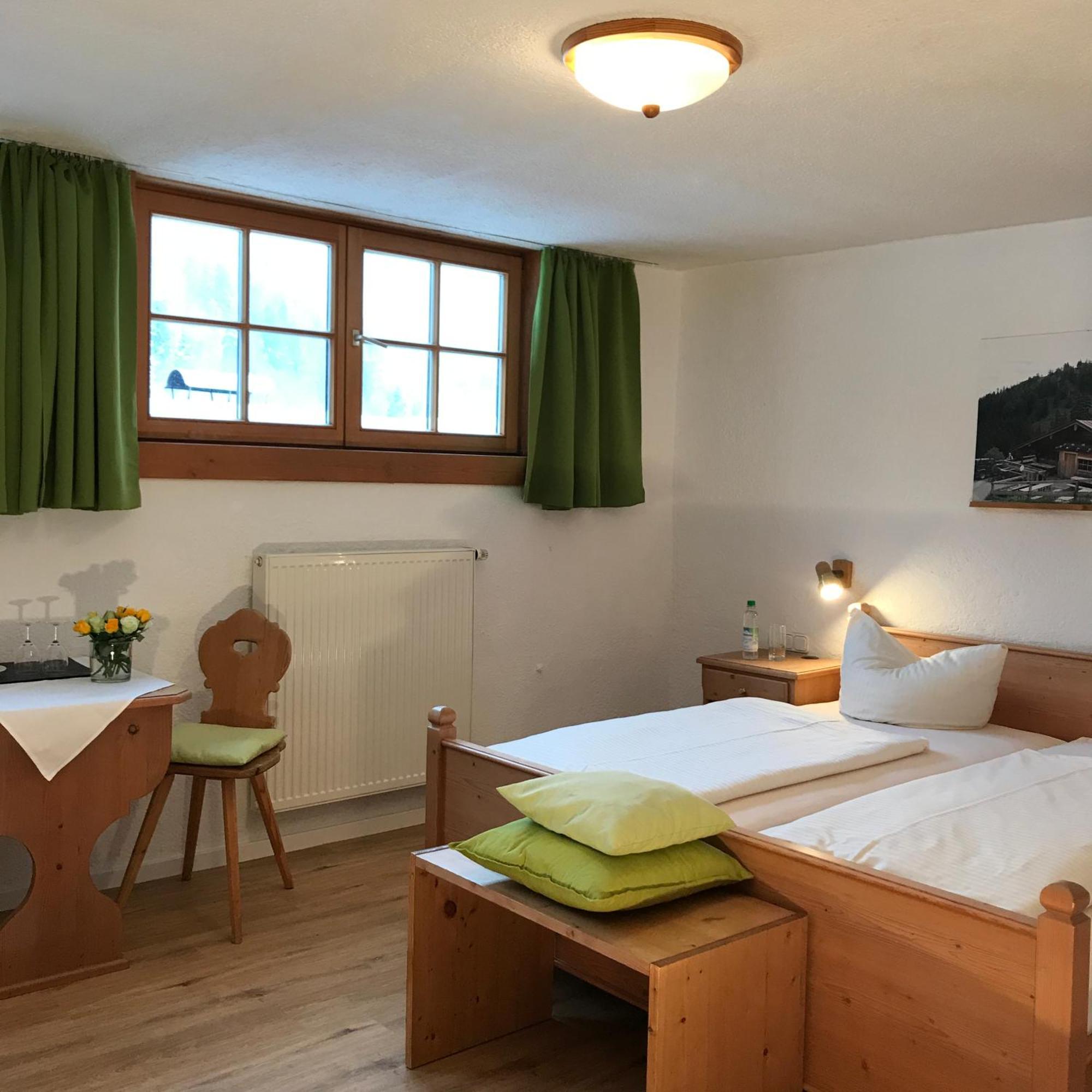 Apartment Gaestehaus Maria Theresia Schliersee