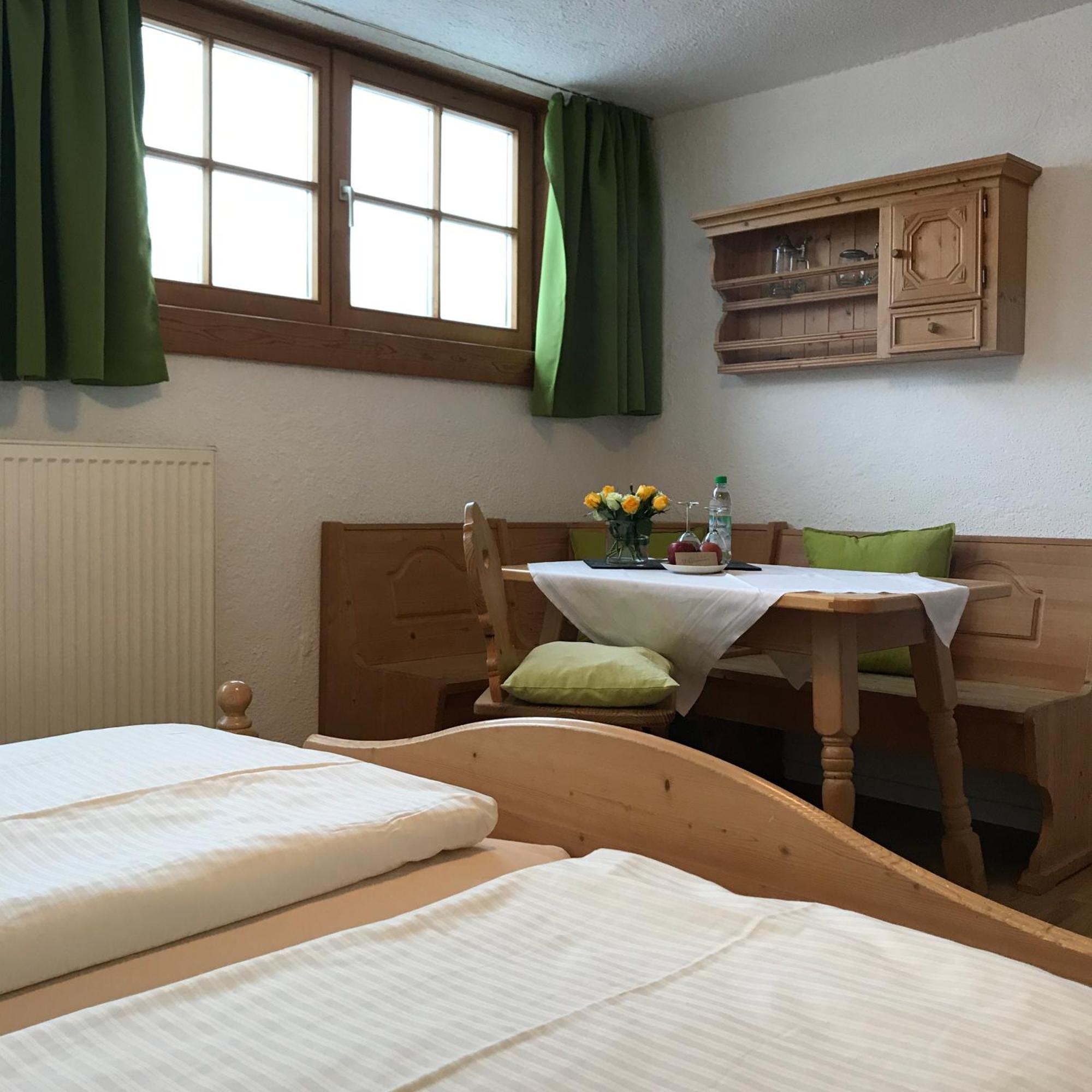 Gaestehaus Maria Theresia * Schliersee